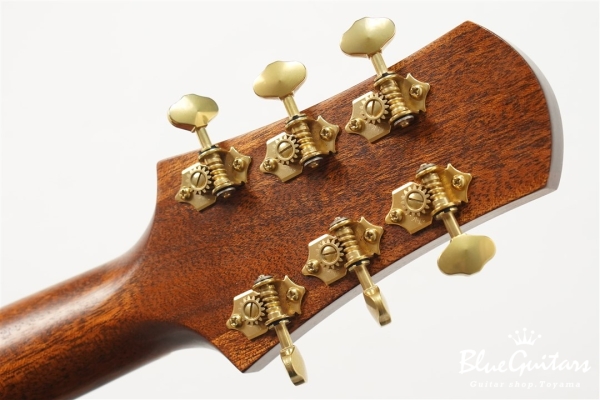 Model OM. TZARIAN  " Hiroshi Hirakawa | da h "